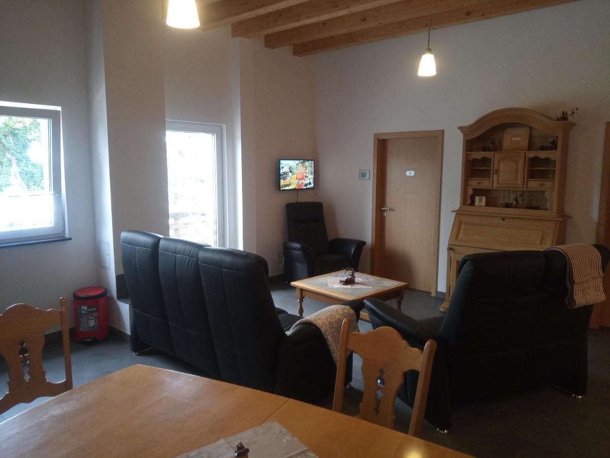 Apartment Sonnenhof Weilmunster